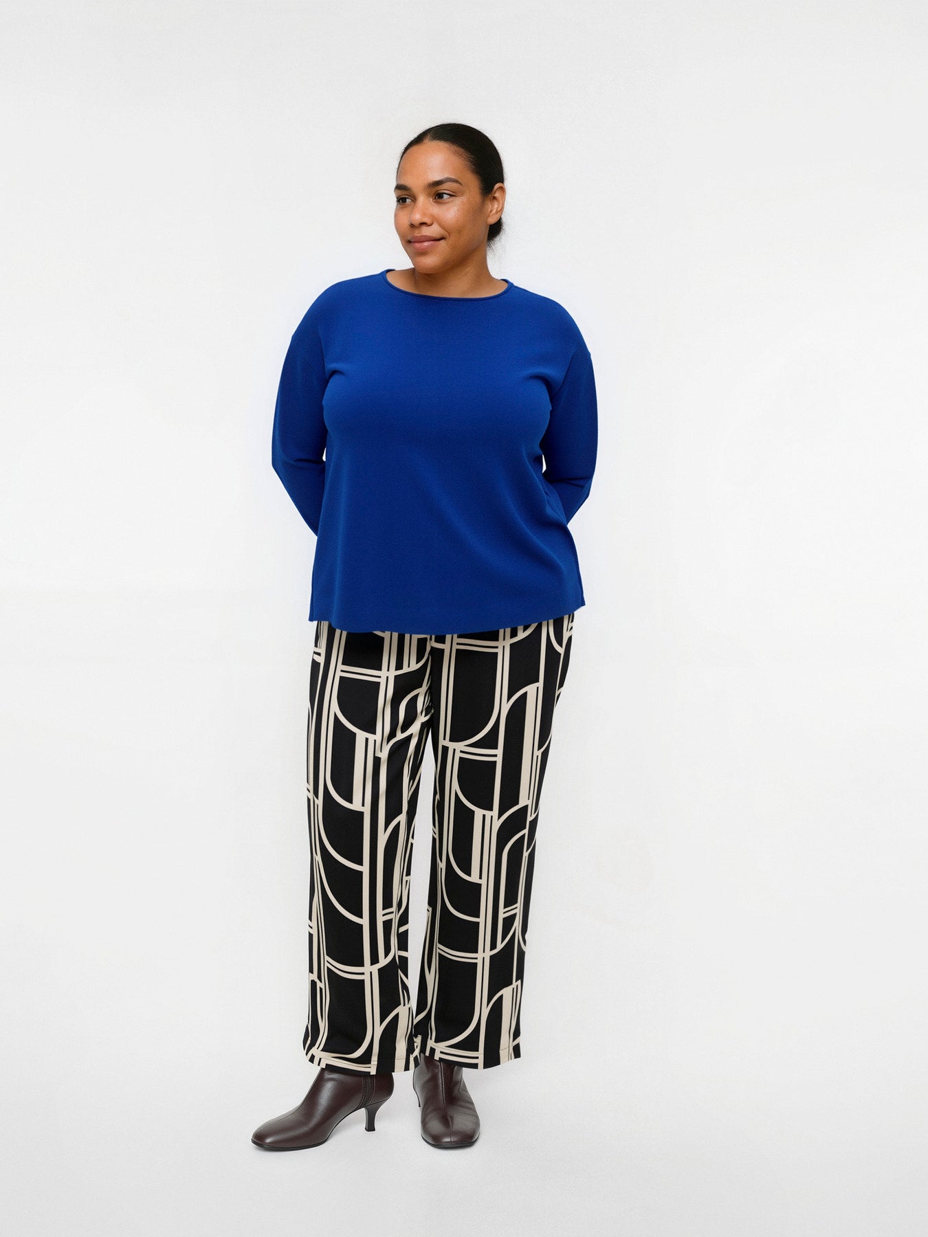 Pull Gold – Pull col rond bleu électrique