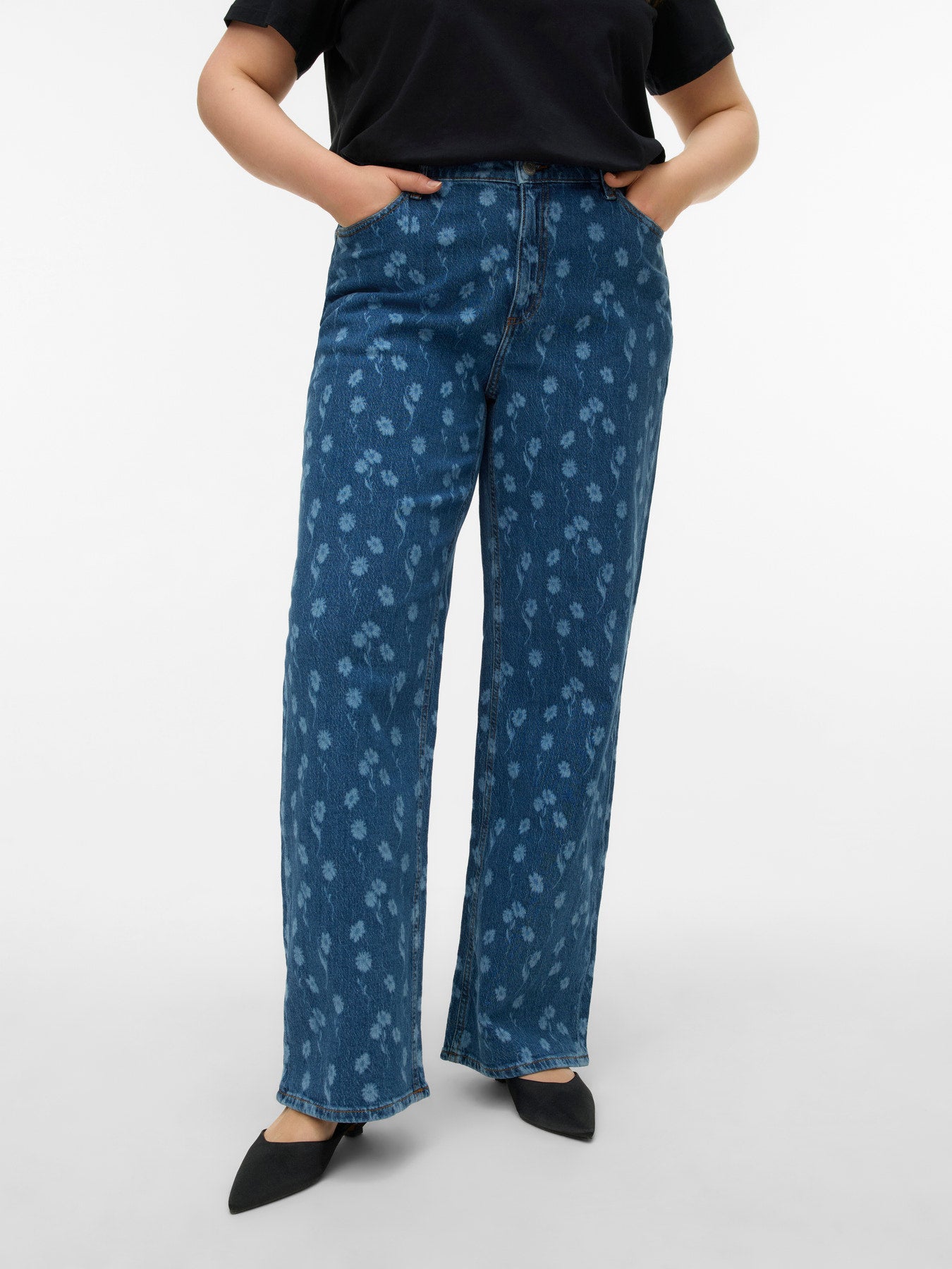 Jean Tessa – Jean imprimé à fleurs