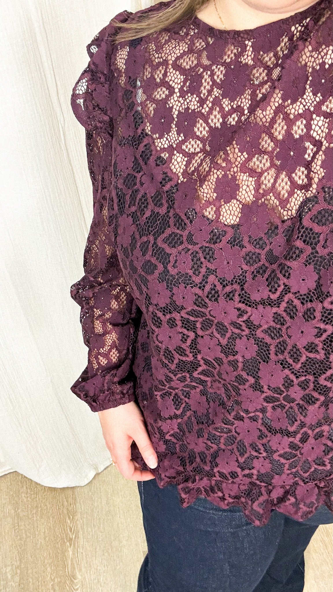 Blouse Meta – Blouse en dentelle prune