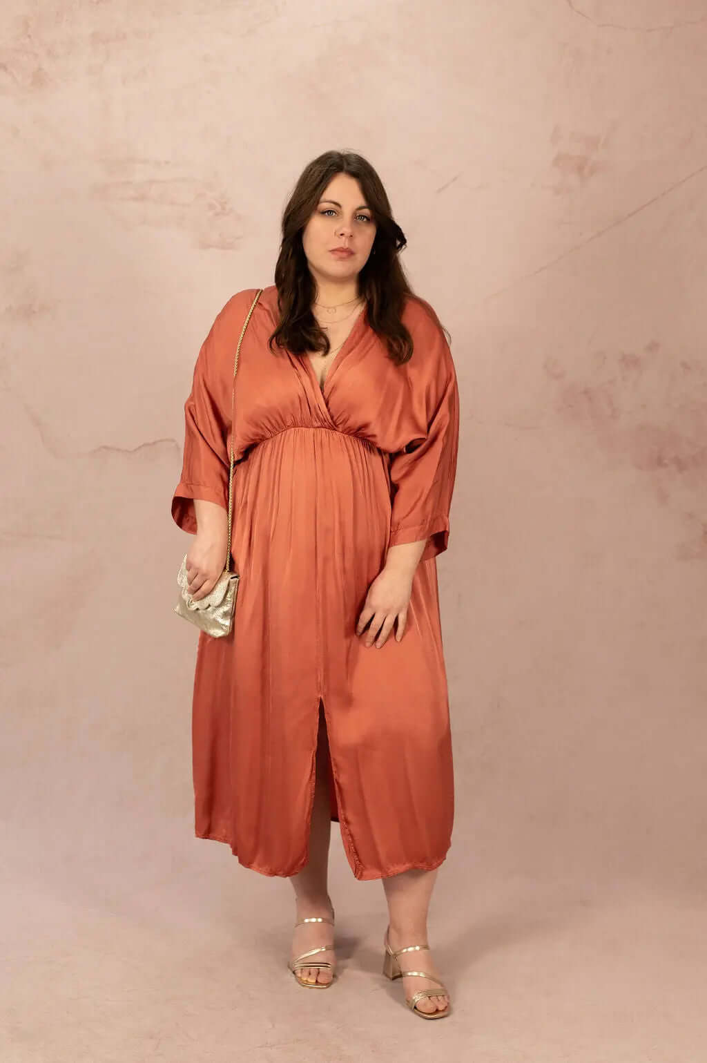 Robe satinée avec élastique - Robe Iris - grande taille -  LAÏLLA