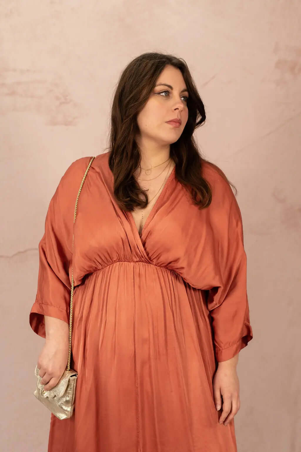 Robe satinée avec élastique - Robe Iris - grande taille -  LAÏLLA
