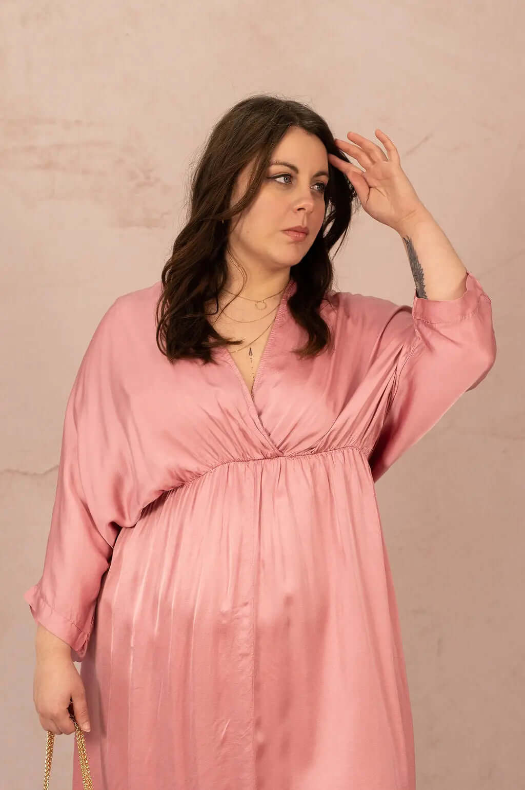 Robe satinée avec élastique - Robe Iris - grande taille -  LAÏLLA