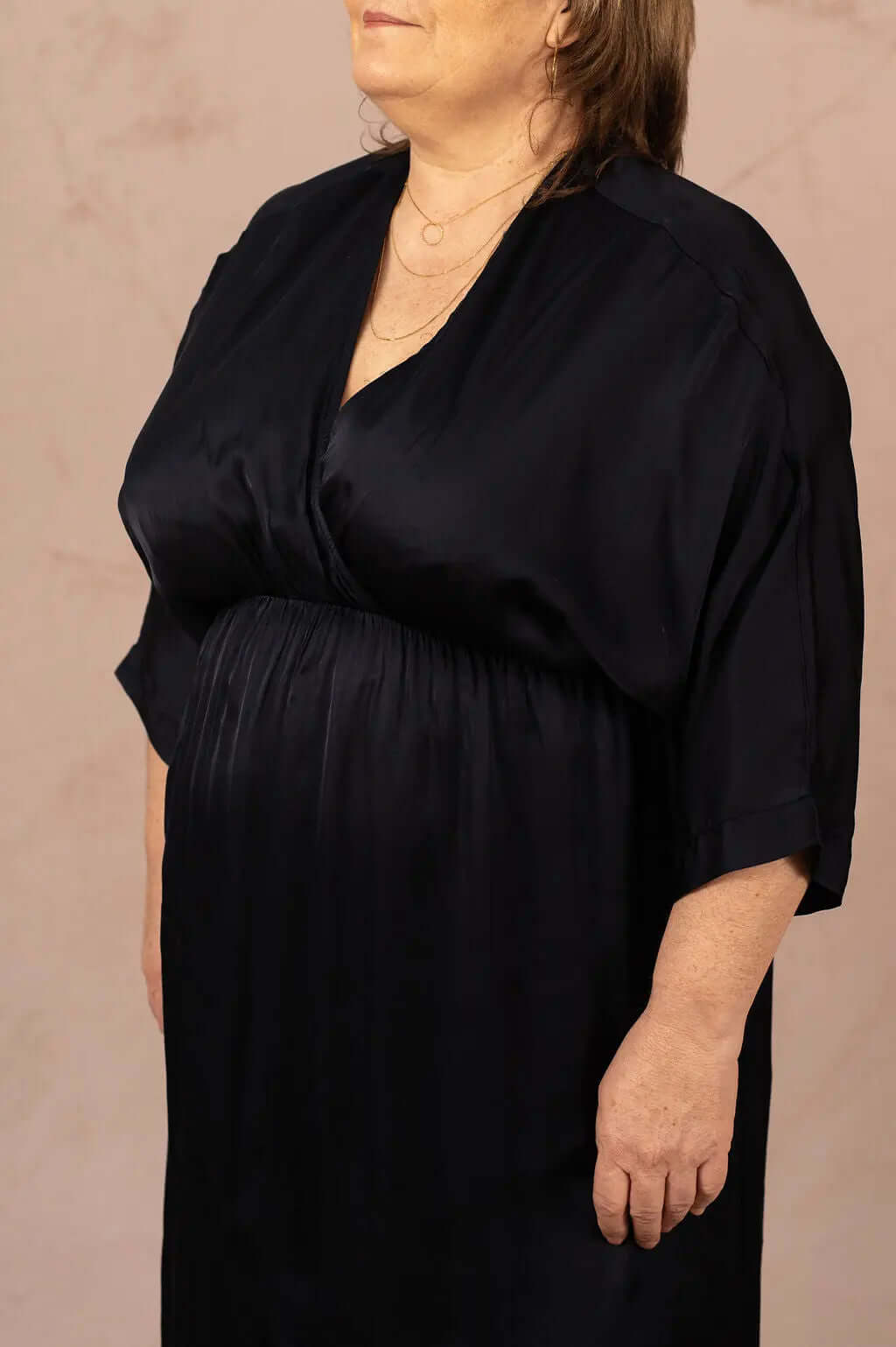 Robe satinée avec élastique - Robe Iris - grande taille -  LAÏLLA