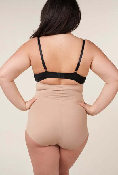 Shorty gainant - grande taille -  LAÏLLA