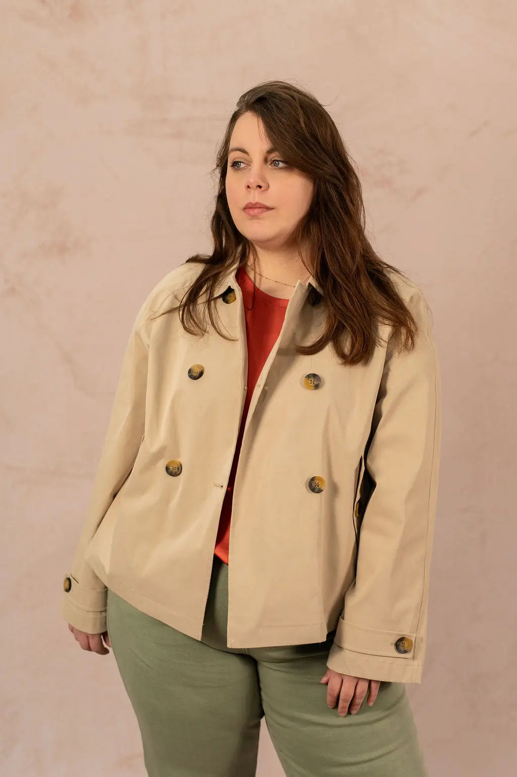 Trench court avec boutons - Trench April - grande taille -  LAÏLLA