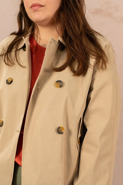 Trench court avec boutons - Trench April - grande taille -  LAÏLLA