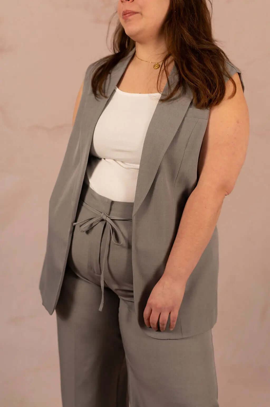 Veste de tailleur longue sans manches - Blazer Marine - grande taille -  LAÏLLA