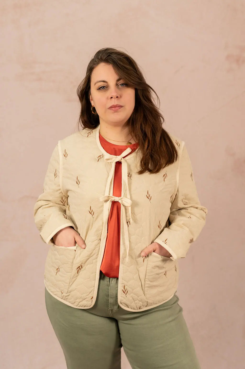 Veste matelassée avec nœuds - Veste Evelyn - grande taille -  LAÏLLA