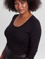 T-shirt noir basique grande taille avec col rond dégagé